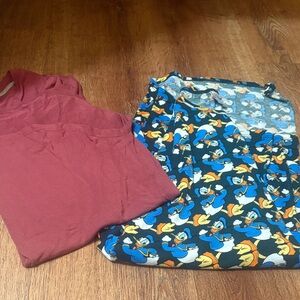 Topps Red and Blue Short Sleeve Tees